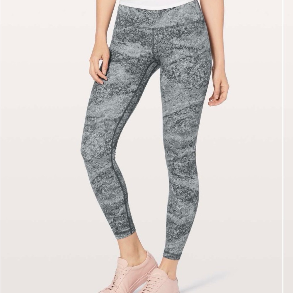 lululemon Athletica Gray Marble-Print High-Rise Leggings - Picture 2 of 5